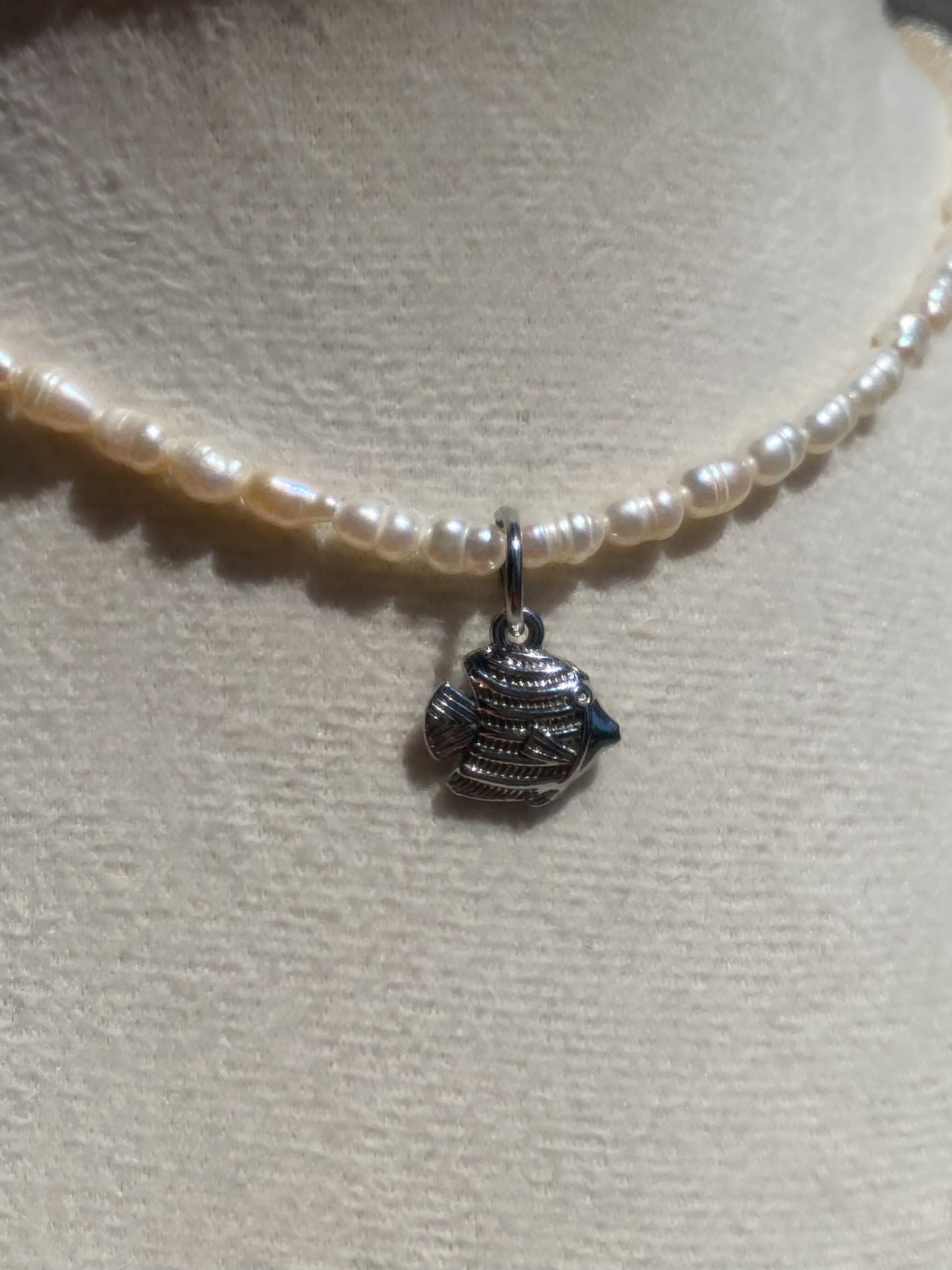 Tropical Paradise Pearl Choker | Freshwater Pearl Necklace & Tropical Fish Charm
