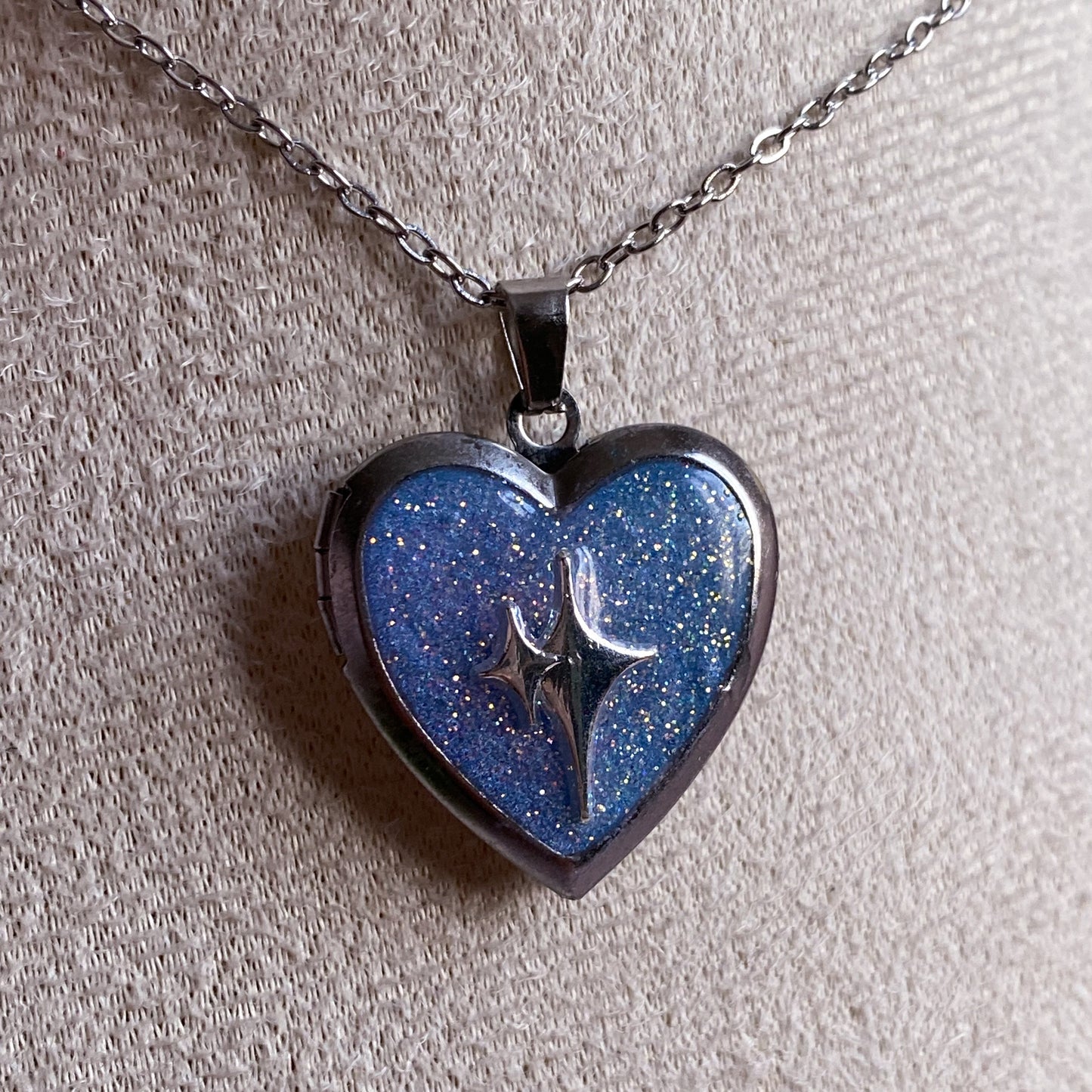 Sparkle Memory Locket Necklace