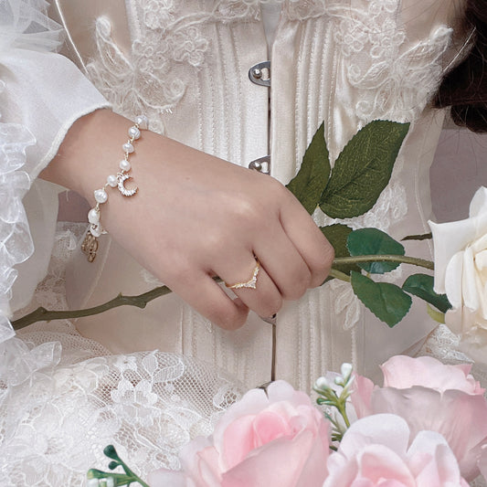 Moonlight Pearl Bracelet
