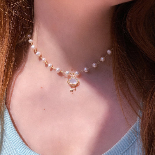 Saturn Pearl Choker