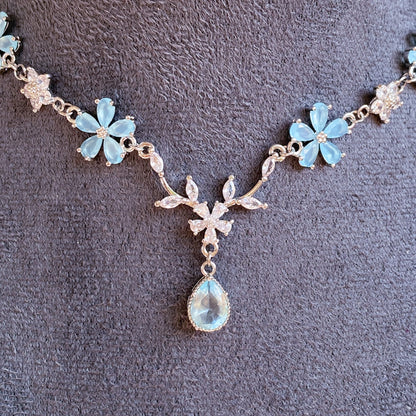 Elven Starflower Necklace