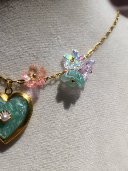 Mermaid Paradise Island Memory Locket | Azure Shell Glitter Crystal Heart Keepsake