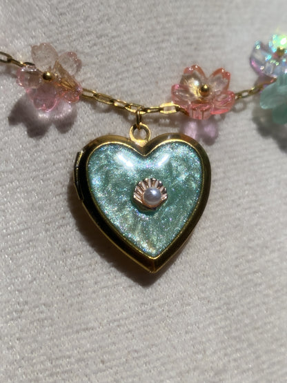 Mermaid Paradise Island Memory Locket | Azure Shell Glitter Crystal Heart Keepsake