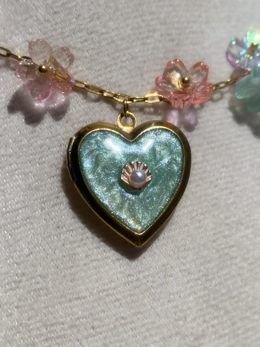 Mermaid Paradise Island Memory Locket | Azure Shell Glitter Crystal Heart Keepsake