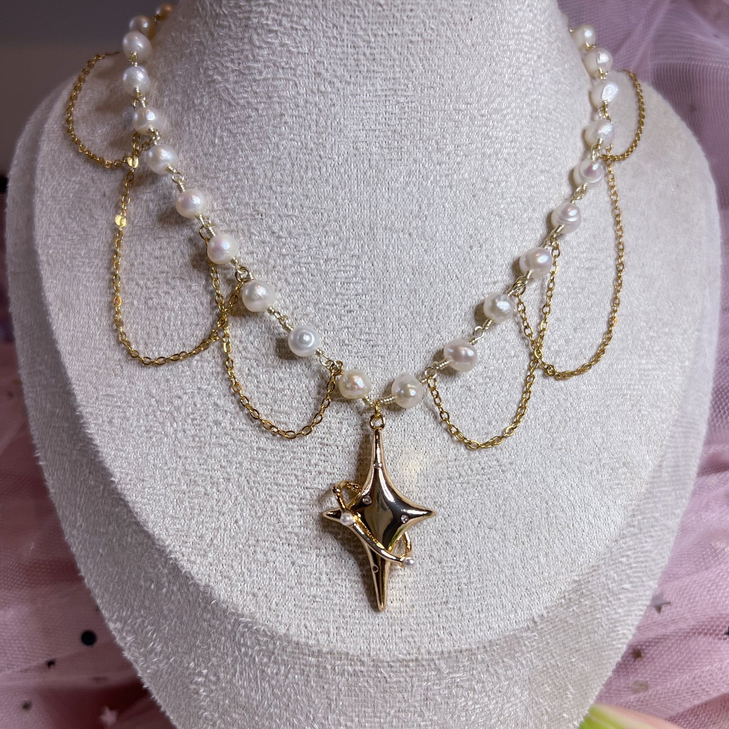 Gothic Chandelier Pearl Choker