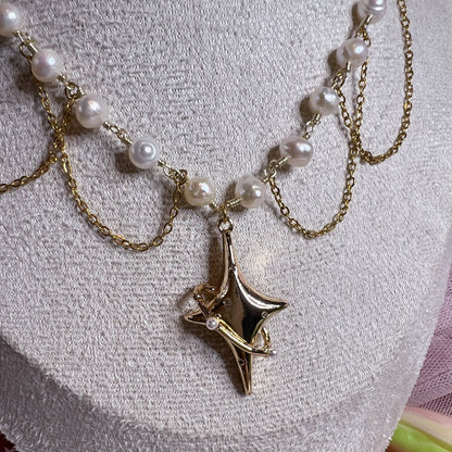 Gothic Chandelier Pearl Choker