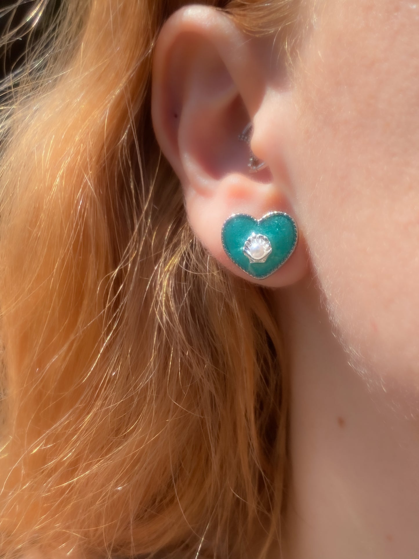 Mermaid Treasure Heart Stud Earrings | Azure Shell Glitter Crystal Heart