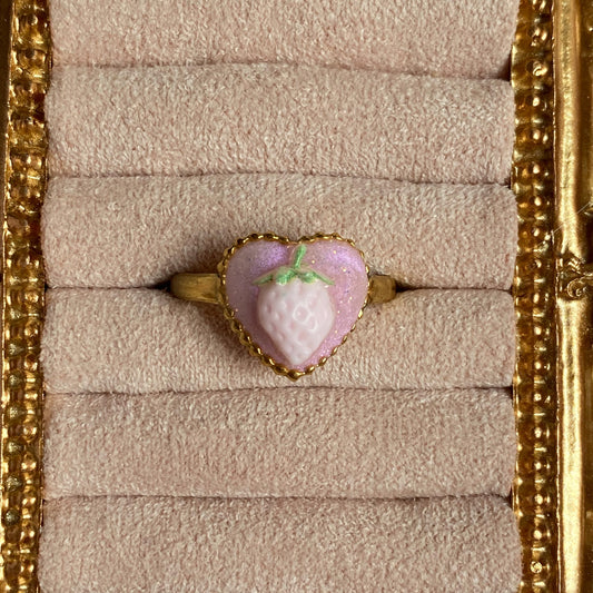 Strawberry Cake Ring