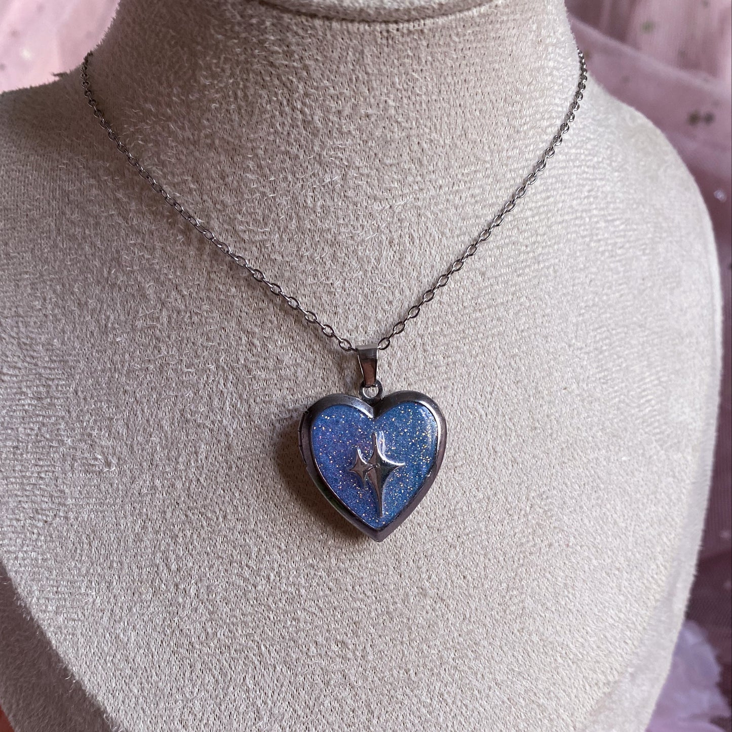 Sparkle Memory Locket Necklace