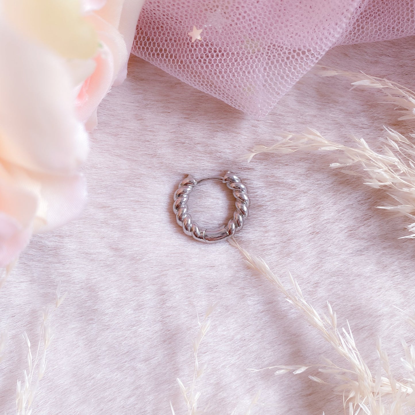 Chunky Cute Twisted Hoop