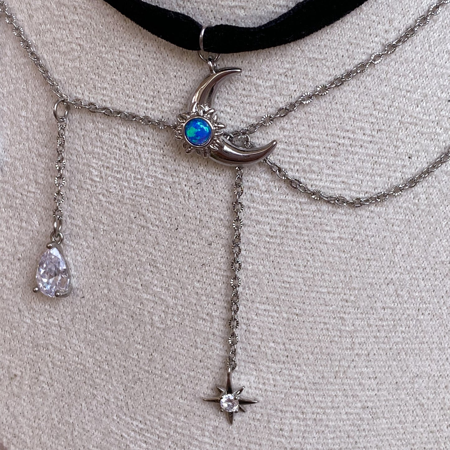 Night Whisper Choker