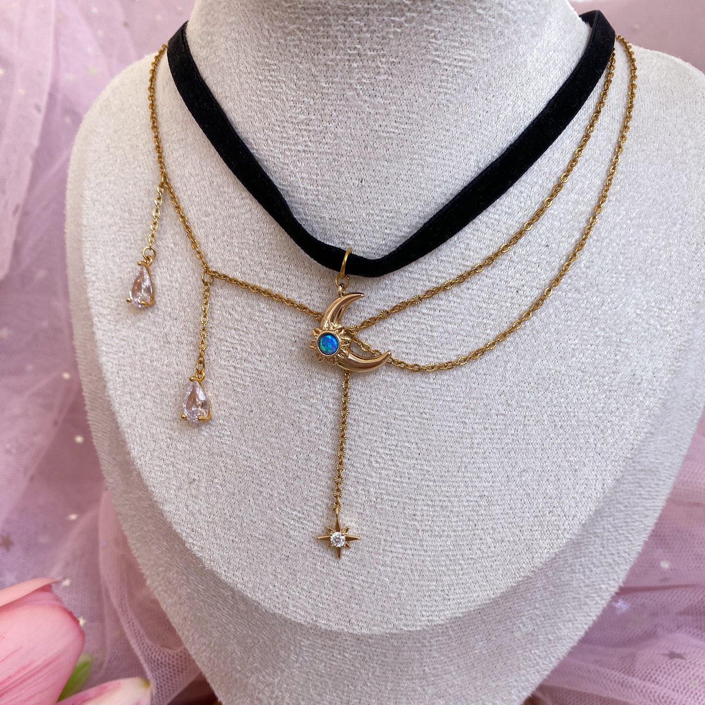 Night Whisper Choker