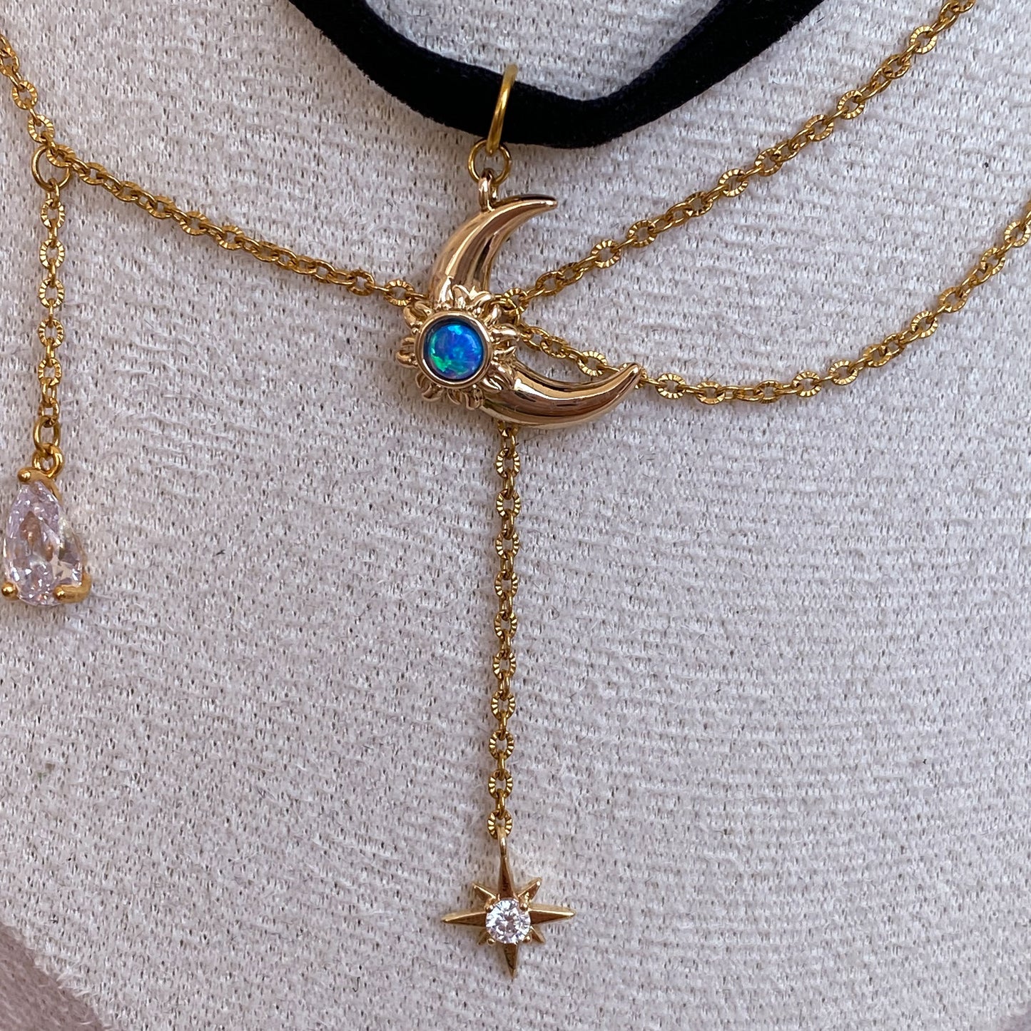 Night Whisper Choker